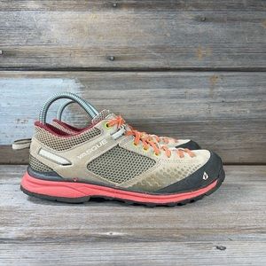 Vasque Grand Traverse Women’s Leather Hiking Shoes